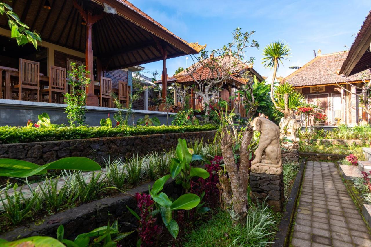 The Garuda And Restaurant *
